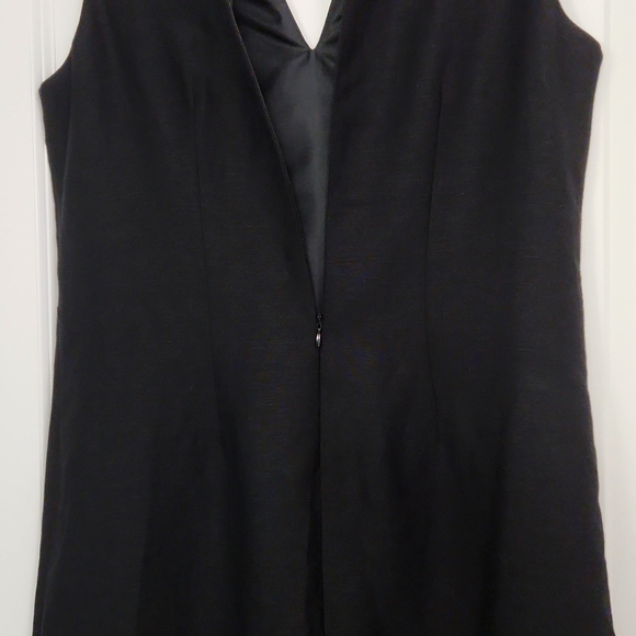 Pretty Eliza J sleeveless dress in very good condition! Size 8 - Picture 5 of 9